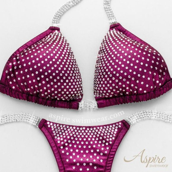 COMPETITION BIKINI - Picture 9 of 12